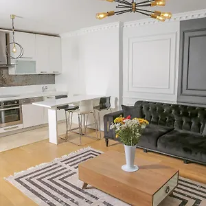 lagom-nianta.istanbul-turkeyhotels.com/